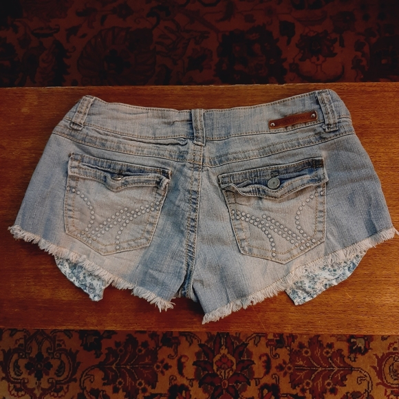 Jean Shorts - Picture 2 of 3